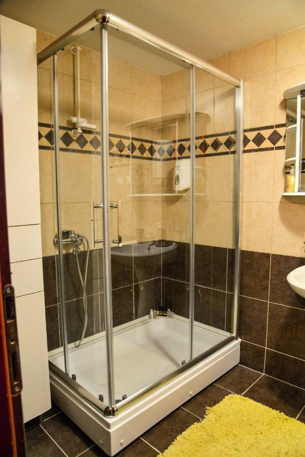 Tomas Apartments Скоп'є Екстер'єр фото