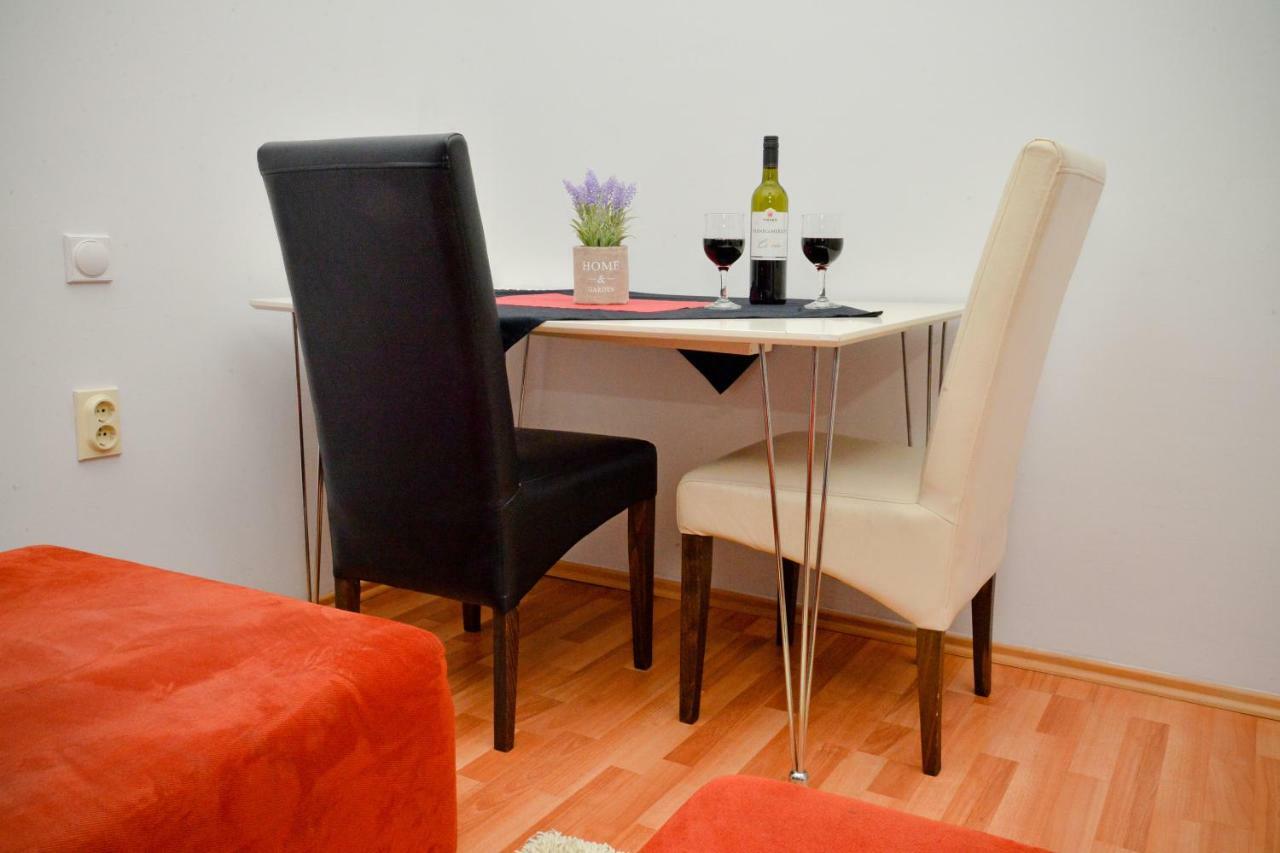 Tomas Apartments Скоп'є Екстер'єр фото