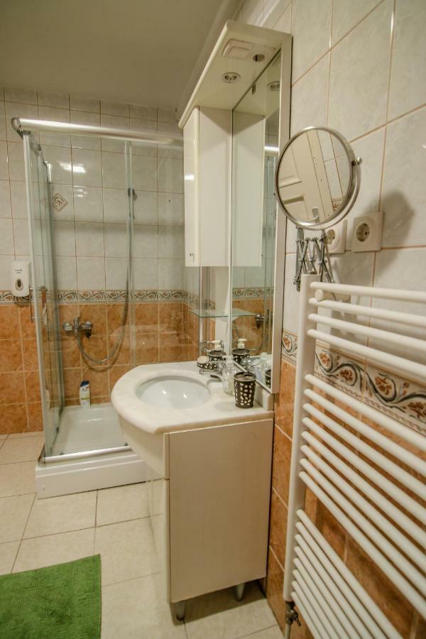 Tomas Apartments Скоп'є Екстер'єр фото